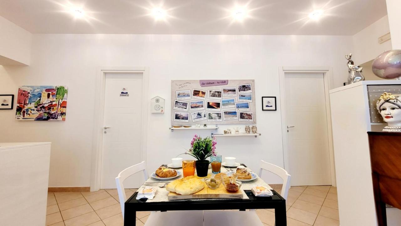 B&B Zanzibar - Ospitalità Siciliana Avola Extérieur photo