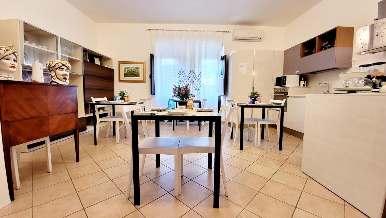 B&B Zanzibar - Ospitalità Siciliana Avola Extérieur photo